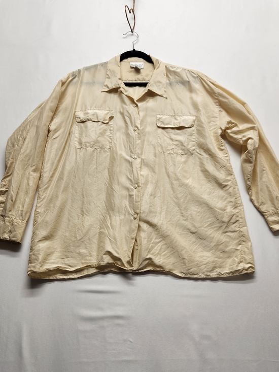 Van Heusen Tops - ⭐️Vintage Van Heusen For Her Cream 100% Silk Button Down Blouse XL Old Money